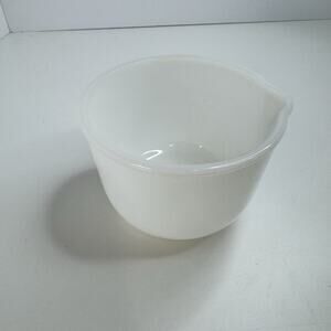 Vintage Glasbake White Milk Glass Mixing Bowl Spout Sunbeam Mixmaster 20CJ USA